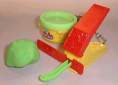 Green Play-Doh with can and accessory toy