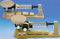 triple beam balance